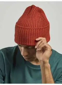 100% Polylana®. Berretto in maglia a singolo strato con risvolto largo, ideale per la personalizzazione, fibre ottenute da bottiglie di plastica riciclate. Etichetta removibile.
La composizione è in fase di aggiornamento (da 60% Polylana 40% acrilico al 100% Polylana. Light Grey-Melange : 60% Polylana 40% Acrilico) per ridurre l'impatto del prodotto ed è subordinata al numero di lotto del prodotto. Fare riferimento alla composizione indicata sull'etichetta della composizione.