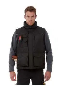 100% poliéster ribstop a prueba de viento. Chaqueta impermeable y repelente al agua, forro de microfibra en bolsillos y cuello, cremallera oculta con protector de barbilla y tirador ergonómico, 3 cierres de velcro y 2 botones a presión, 11 bolsillos multifuncionales, sisa con protector de barbilla, tejido ideal para impresión y bordado.