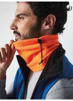 100% poliestere. Scaldacollo in tessuto ultra termico in pile, utilizzabile anche come berretto, dotato di cordoncino elastico con levetta.