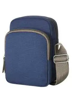 100% algodón. Pequeña bandolera moderna, compartimiento principal parcialmente acolchonado, con cierre cremallera, bolsillo delantero con cierre cremallera, bolsillo a inserción plana en la parte poterior, accesorios metálicos finos, correa ajustable para hombro y regulable. Dimensiones: 15x20x7 cm. Area imprimible: en el bolsillo frontal 11x10 cm.