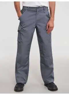 65% poliéster, 35% algodón. Pantalón con tejido super resistente largo, lavado a máquina a 60° y apto para secadora, a prueba de manchas, conforme a ISO EN 26330/105 C06/19945, marcado CE. Bolsillos delanteros y triple puntada en interior pierna para una mayor robustez. Asiento reforzado, 2 bolsillos funcionales traseros, 1 con solapa, 1 con cierre de velcro, bolsillo para movíl debajo de la cintura. Bolsillos internos para rodilleras. Amplios bolsillos en la pierna con varios compartimentos.