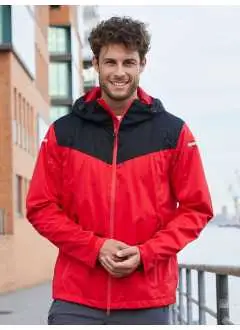 100% polyester recyclé. Veste softshell doublée en polyester recyclé avec membrane TPU, coupe-vent et résistante à l'eau (10.000mm colonne d'eau), respirant et perméable au vapeur d'eau (5,000 g/m²/24 h). Coutures scellées, zips résistants à l'eau, zip double curseur caché avec protège-menton, 2 poches latérales, une poche interne, capuche ajustable, poignets avec fermeture par velcro, coupe ergonomique, dos allongé, détails réfléchissants aux manches et à l'arrière, zip de décoration à l'arrière.