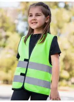 100% polyester. Gilet de sécurité pour enfant. Deux bandes réfléchissantes de 5 cm autour du corps, réglable par double fermeture en velcro. Emballage individuel en polyéthylène.