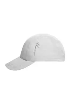 95% poliéster, 5% elastano. Gorra deportiva con protección UV 30+, costuras decorativas en la visera, detalles reflectantes en los paneles laterales, cierre de velcro.