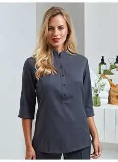 100% poliéster. Túnica de mujer con cuello de estilo 