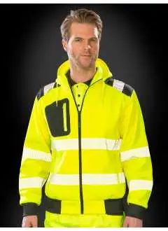 100% polyester recyclé REPREVE®. Côtes: 100% polyester, 280 g/m2. Sweat polaire à capuche, respirant et élastique. Ourlet et poignets côtelés, bandes de sécurité imprimées. Zip frontale YKK, poches frontales et poches poitrine zippées. Couche polaire interne, capuche avec cordons. EN ISO 20471: 2013+A1:2016 Class 2. Lavable à 40°C.