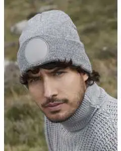 Bonnet à patch rond