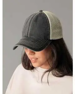 6 Panel Vintage Trucker